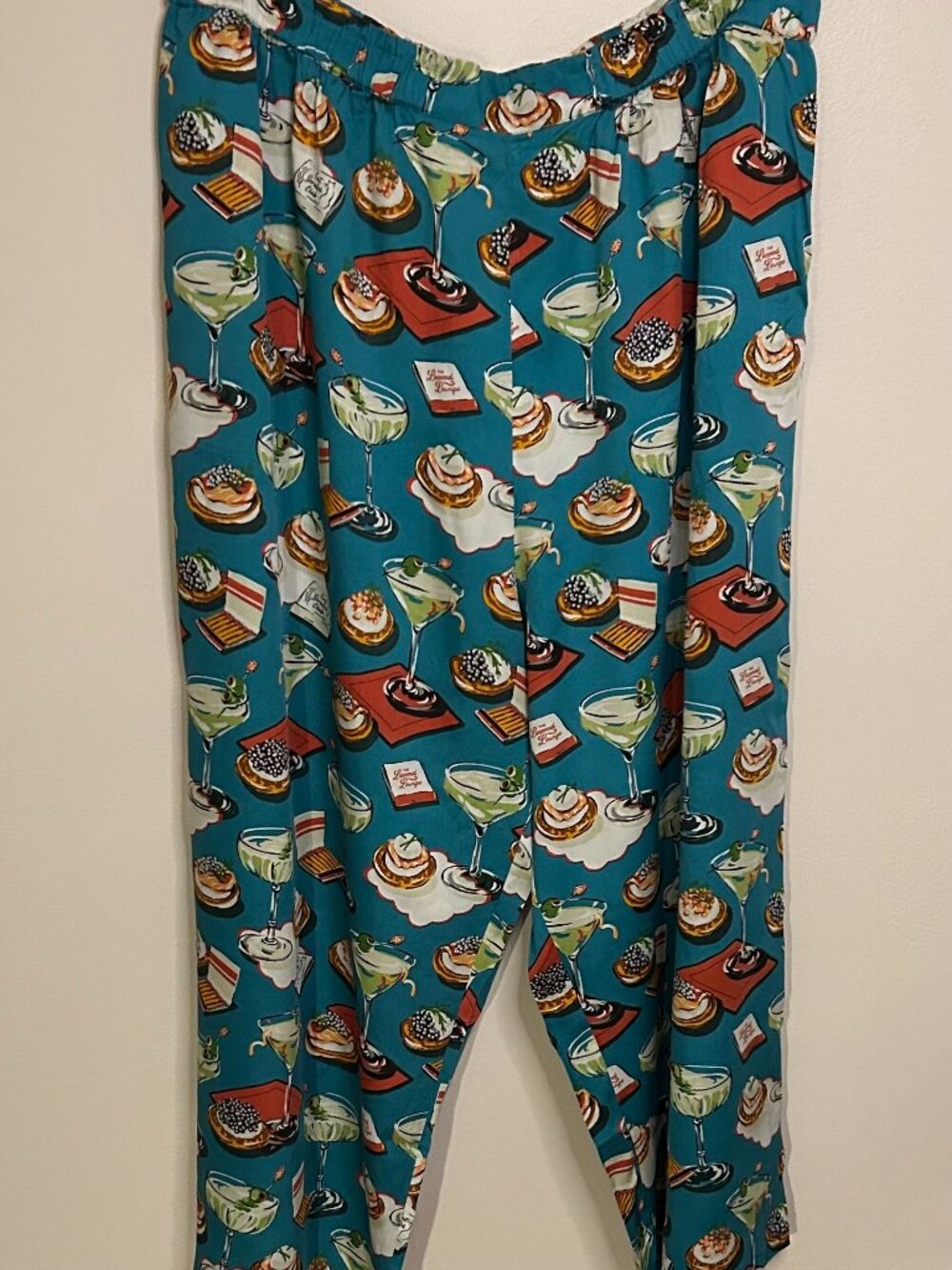 NWT: Printfresh Blinis & Martinis - Eco Satin Hepburn Set - Size 2X - Picture 2 of 5